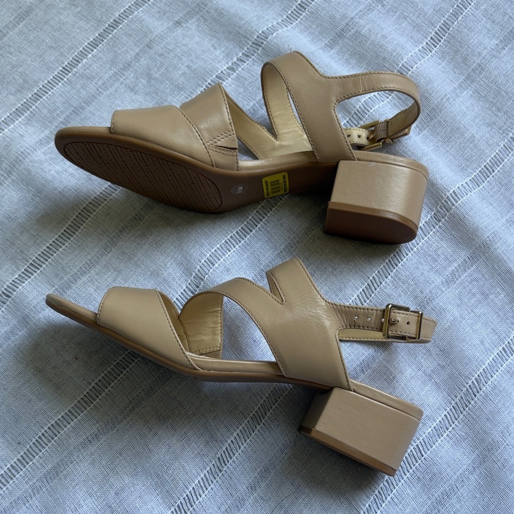Alex Marie NWOT Nude Strappy Sandals - Picture 6 of 13